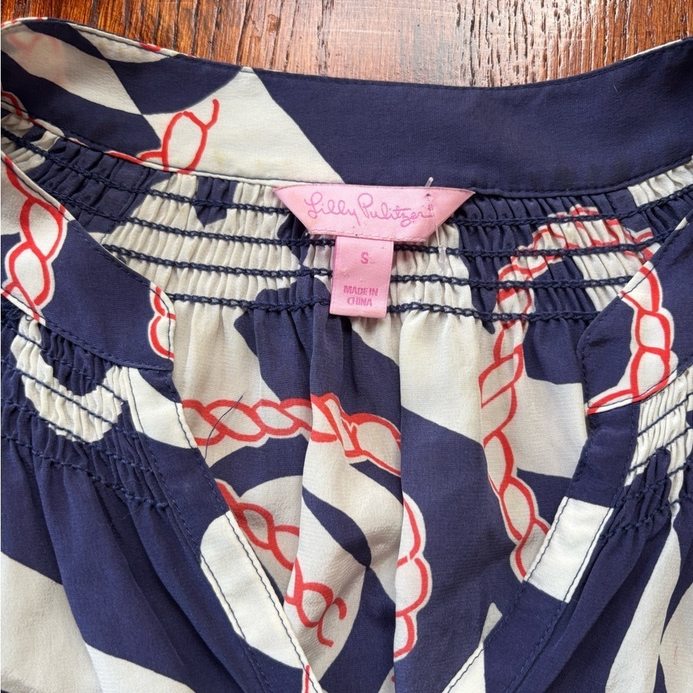 Lilly Pulitzer Elsa Blouse Navy Nautical Anchor Rope Booze Cruise Print SZ Small - Picture 3 of 8